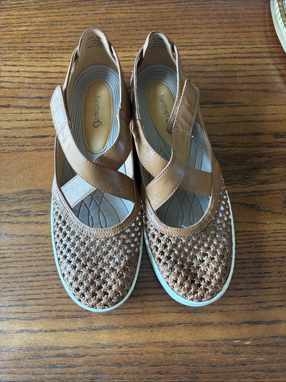 Baretraps Women’s Tan Woven Mary Jane Flats Size 10